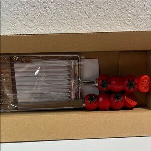 Tomato-Handle Stainless Steel Slicer and Knife Set - Red